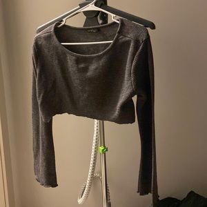 Cropped grey sweater